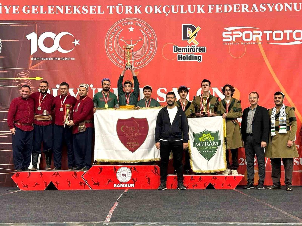 Düzceli sporcular Türkiye Şampiyonasında ikinci oldu