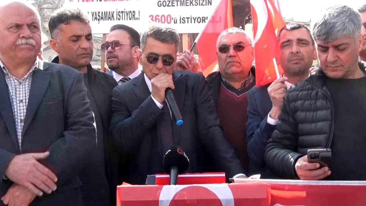 Bursa\'da Emekli Polisler 3600 Ek Gösterge İçin Buluştu