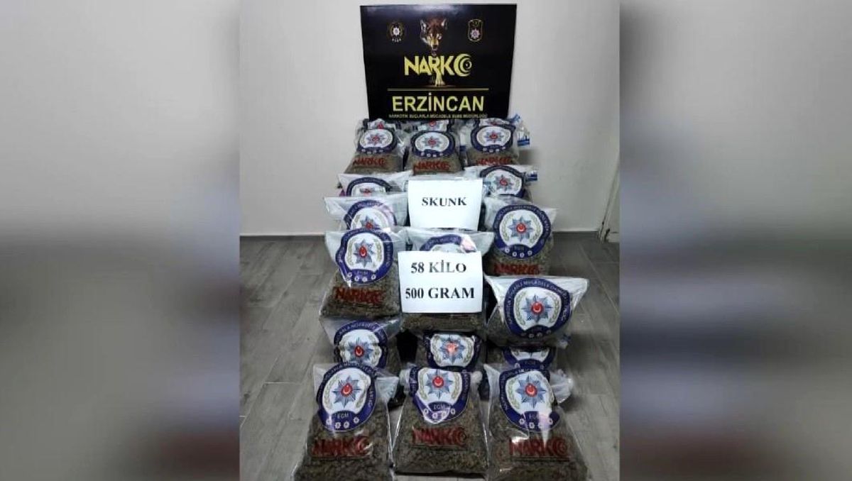 Erzincan\'da 58 Kilo Skunk Ele Geçirildi