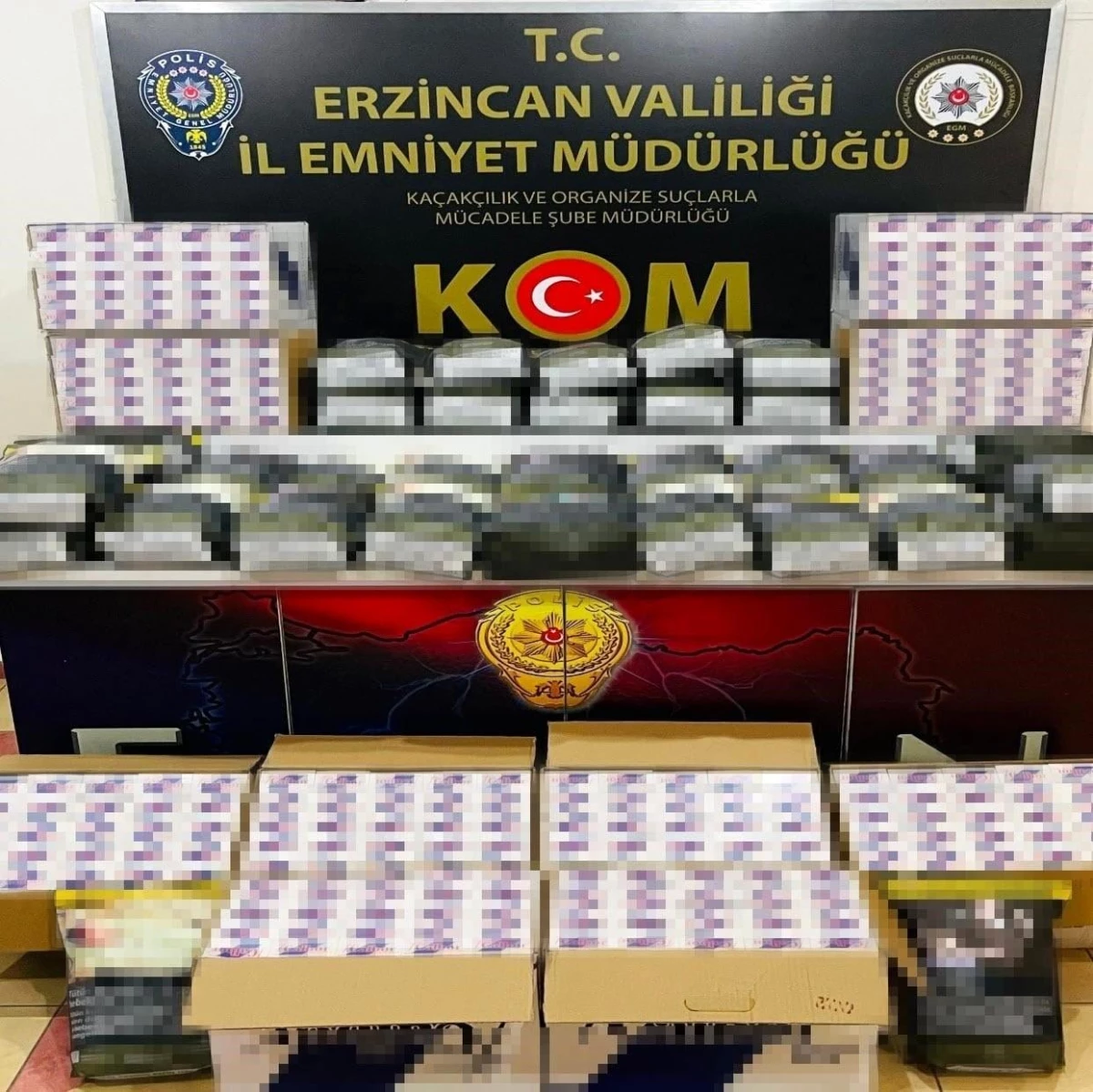 Erzincan\'da kaçakçılık operasyonunda 100 bin dal boş makaron ve 34 kilo tütün ele geçirildi