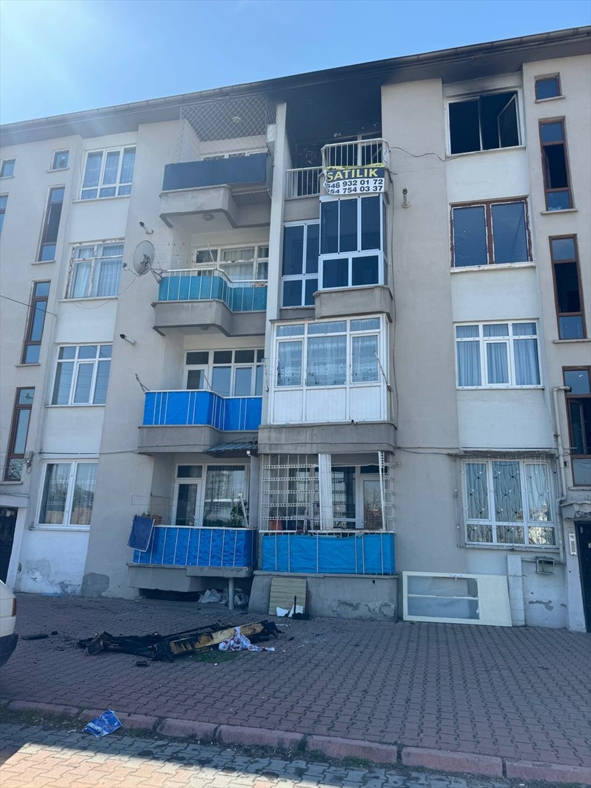 Kayseri\'de Koca Eşine Sinirlenip Evde Yangın Çıkardı