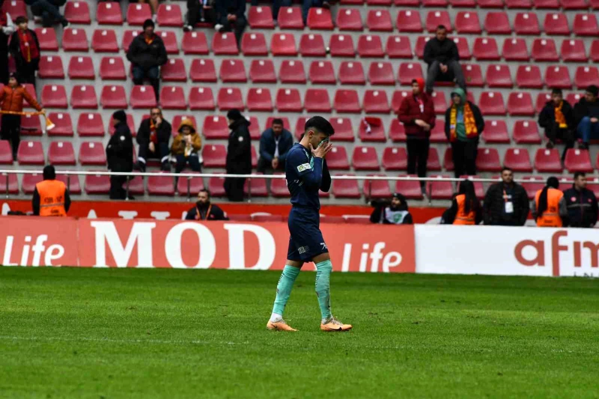 Kayserispor, 2023-2024 sezonunda ilk kez kırmızı kart cezası aldı