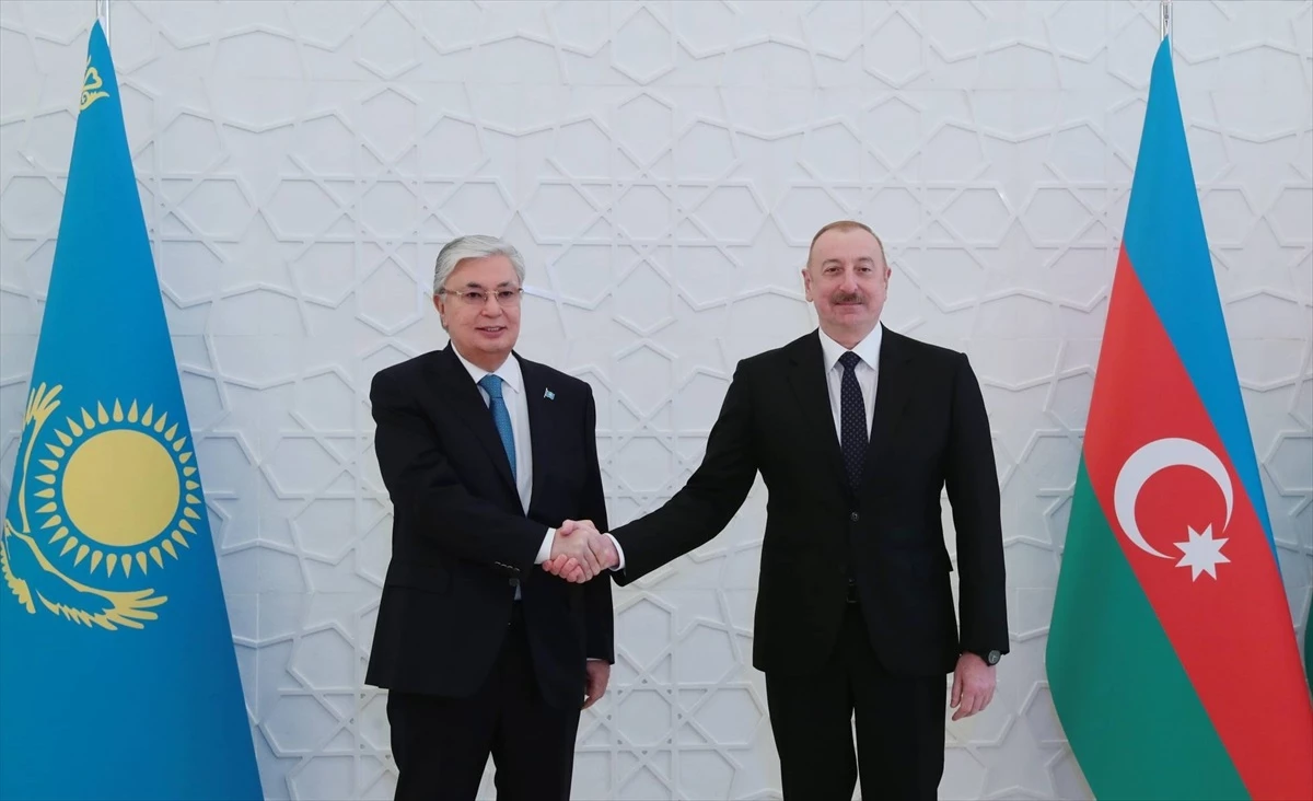 Azerbaycan Cumhurbaşkanı Aliyev, Kazakistan Cumhurbaşkanı Tokayev ile görüştü