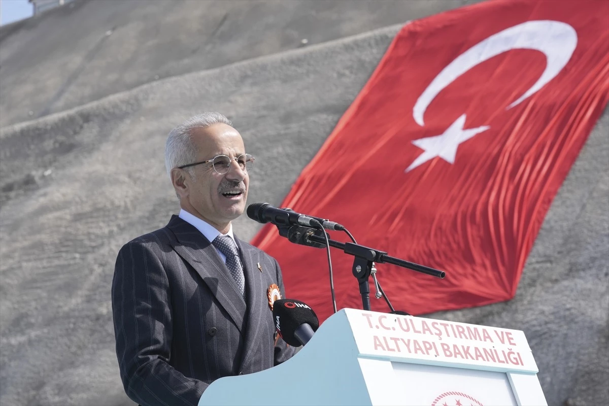 Ulaştırma ve Altyapı Bakanı: Ankara\'ya 601 milyar lira yatırım yapıldı