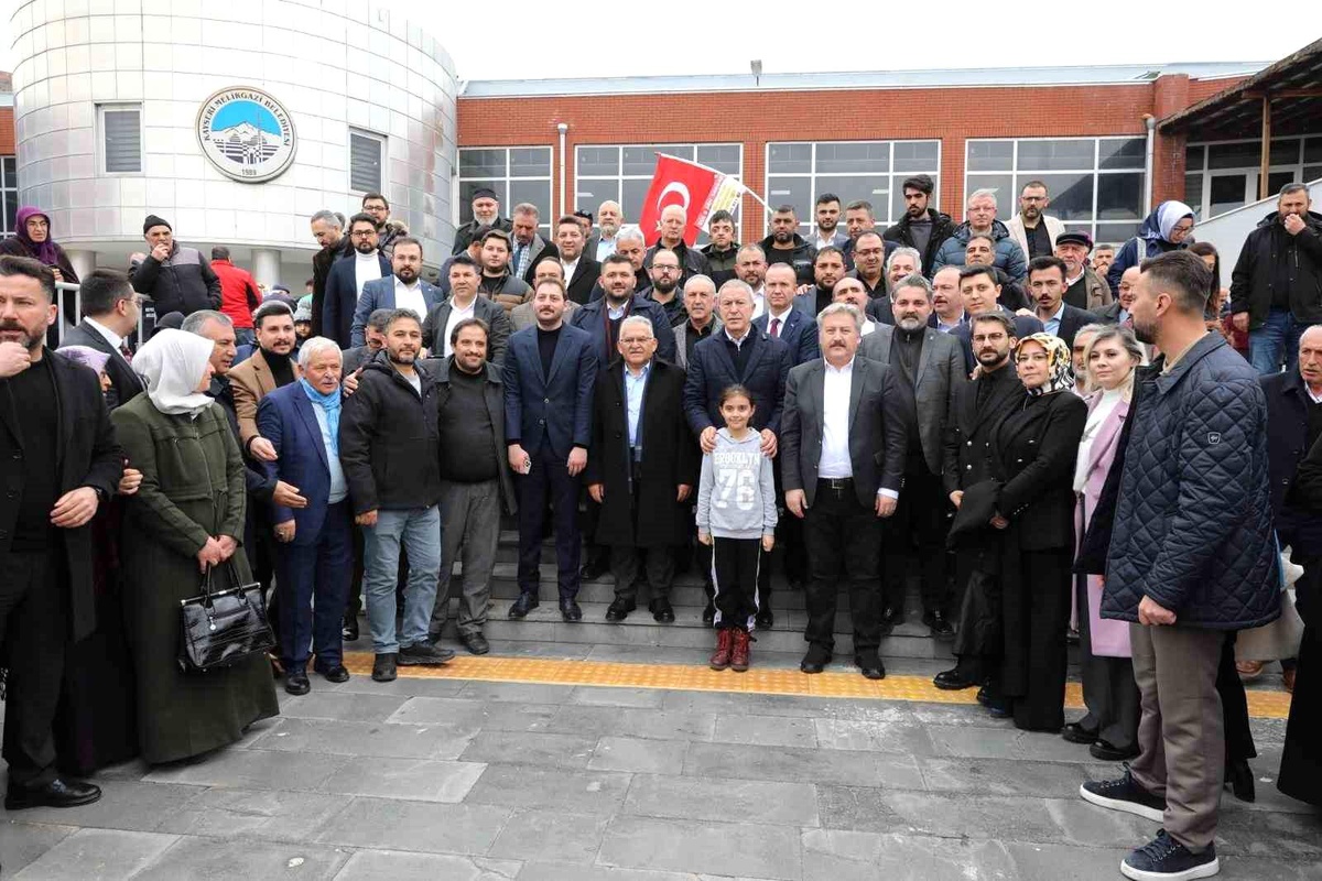 Melikgazi Belediye Başkanı Mahalle Buluşmasına Katıldı