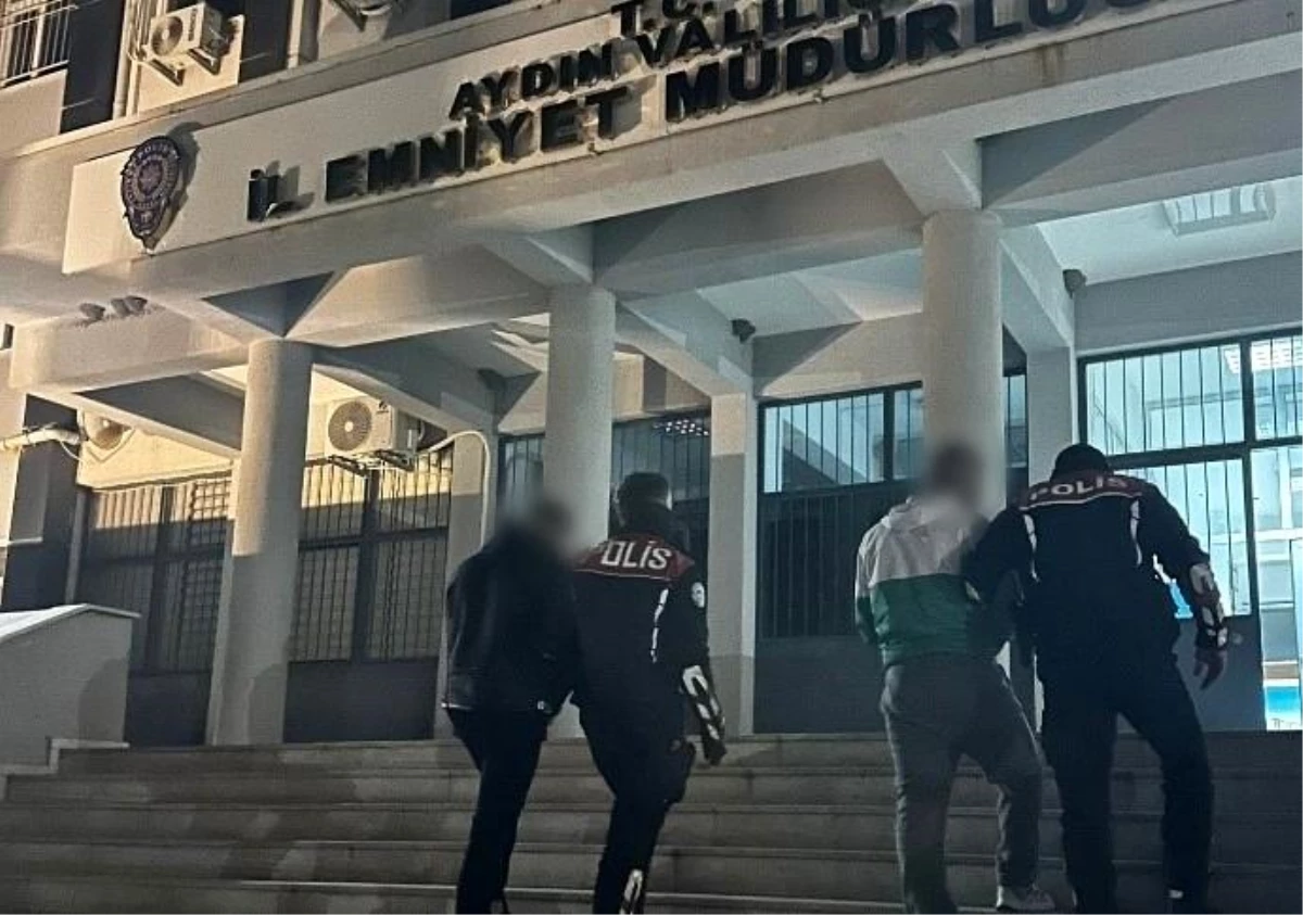 Aydın\'da Motosikletli Polislerden Sentetik Hap Operasyonu