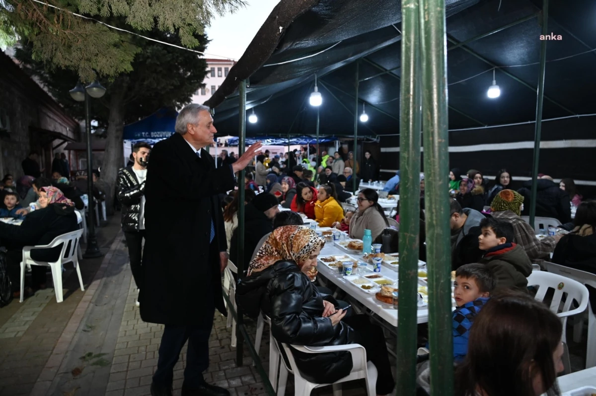 Bozüyük Belediyesi İftar Çadırı Açıldı