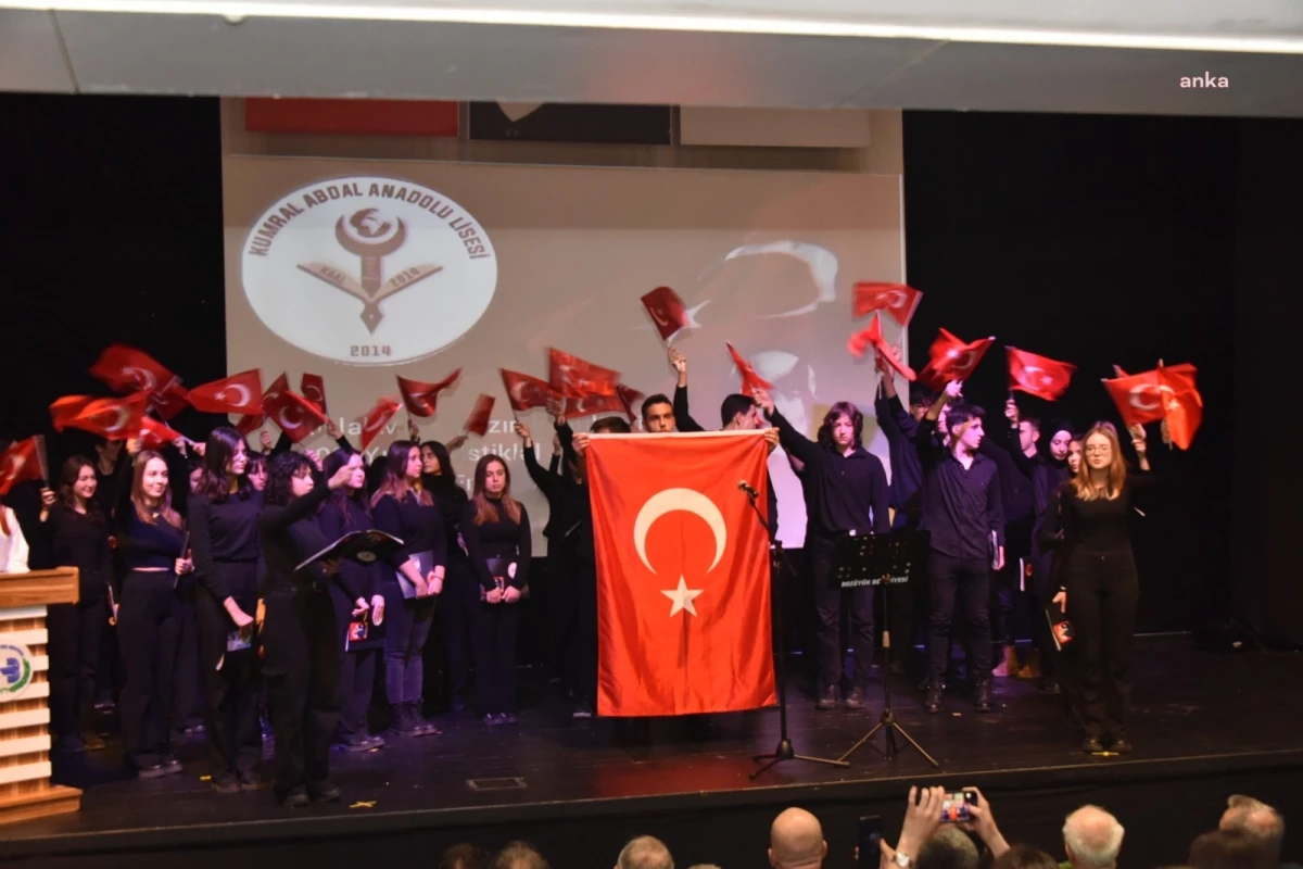 Bozüyük Belediyesi Metristepe Kültür Merkezi\'nde İstiklal Marşı\'nın Kabulü ve Mehmet Akif Ersoy\'u Anma Programı düzenlendi
