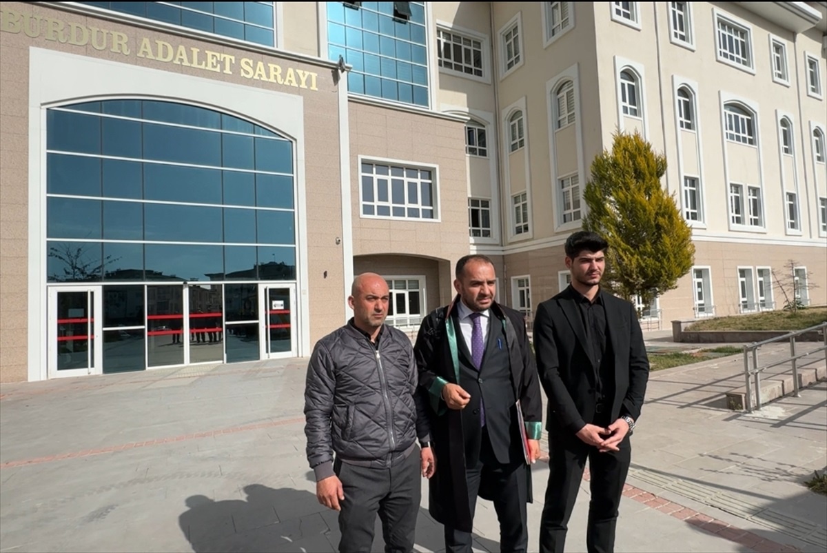 Burdur\'da eşini av tüfeğiyle öldüren sanığa 15 yıl 10 ay hapis cezası
