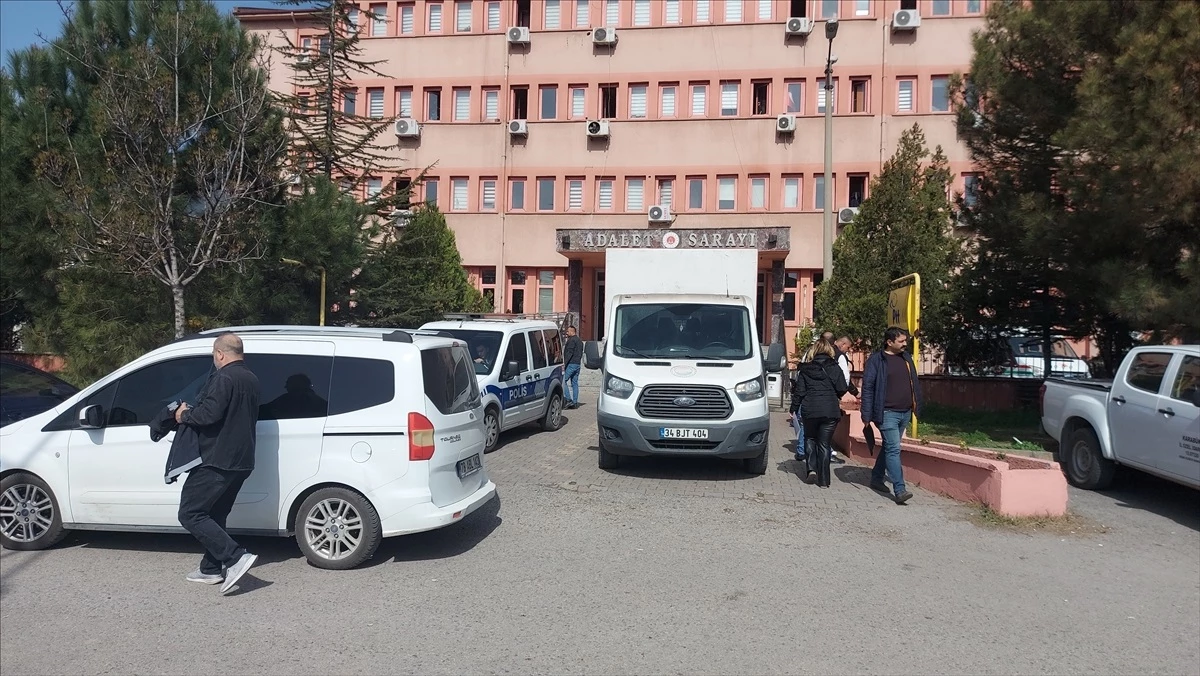 Karabük\'te düzenlenen uyuşturucu operasyonlarında 8 şüpheliden ikisi cezaevine gönderildi