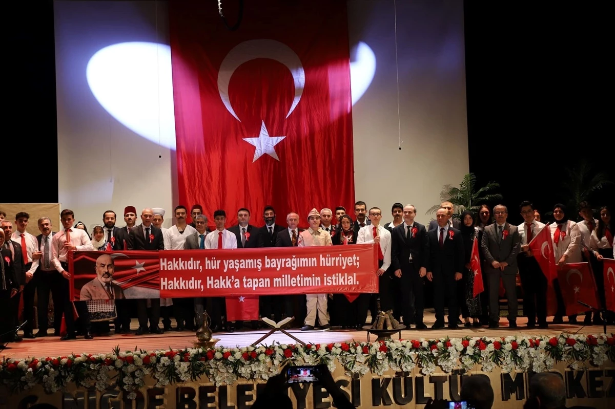 Niğde\'de İstiklal Marşı\'nın kabul edilişinin 103. yıl dönümü törenle kutlandı