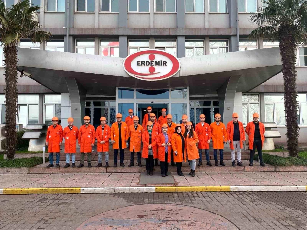 Erdemir\'i Ziyaret Eden Karadeniz Ereğli Ticaret ve Sanayi Odası Üyeleri Üretim Süreçleri Hakkında Bilgi Aldı
