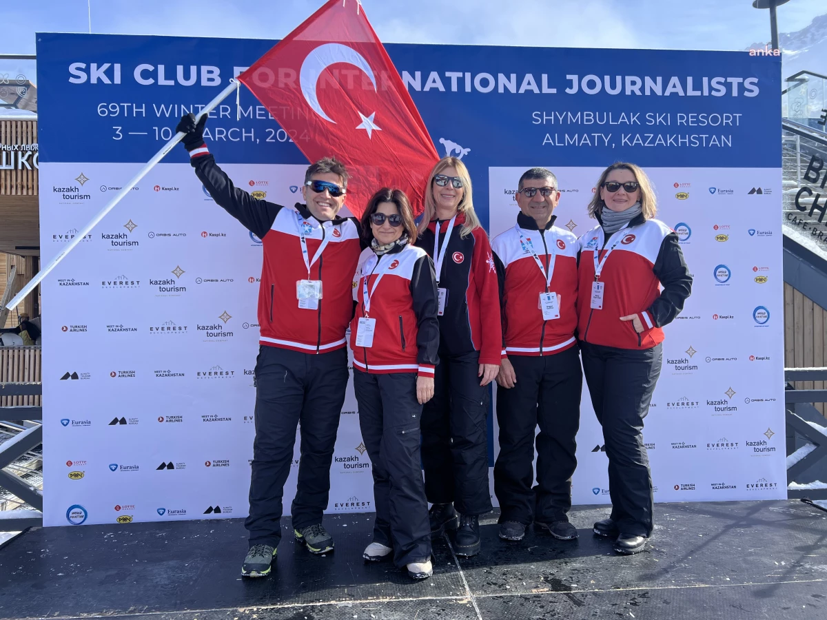 Türkiye, Dünya Gazeteciler Kayak Şampiyonası\'nda bronz madalya kazandı