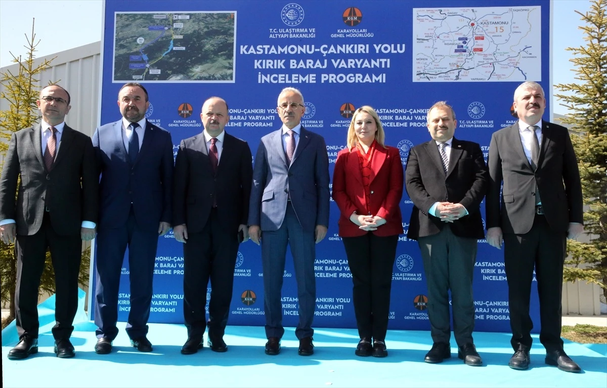 Ulaştırma ve Altyapı Bakanı Abdulkadir Uraloğlu, Kastamonu\'daki ulaşım yatırımlarını inceledi