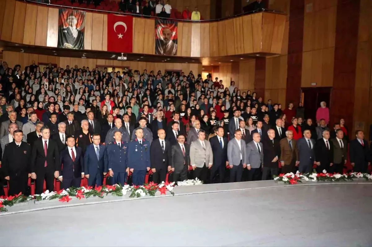 12 Mart İstiklal Marşı\'nın Kabulü ve Mehmet Akif Ersoy\'u Anma Günü Kutlandı