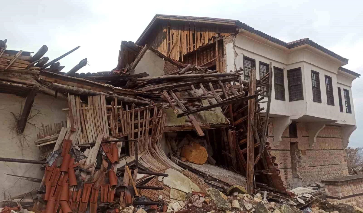 40 yıldır yaptığı mesleğini, deprem sonrası yapamaz hale geldi