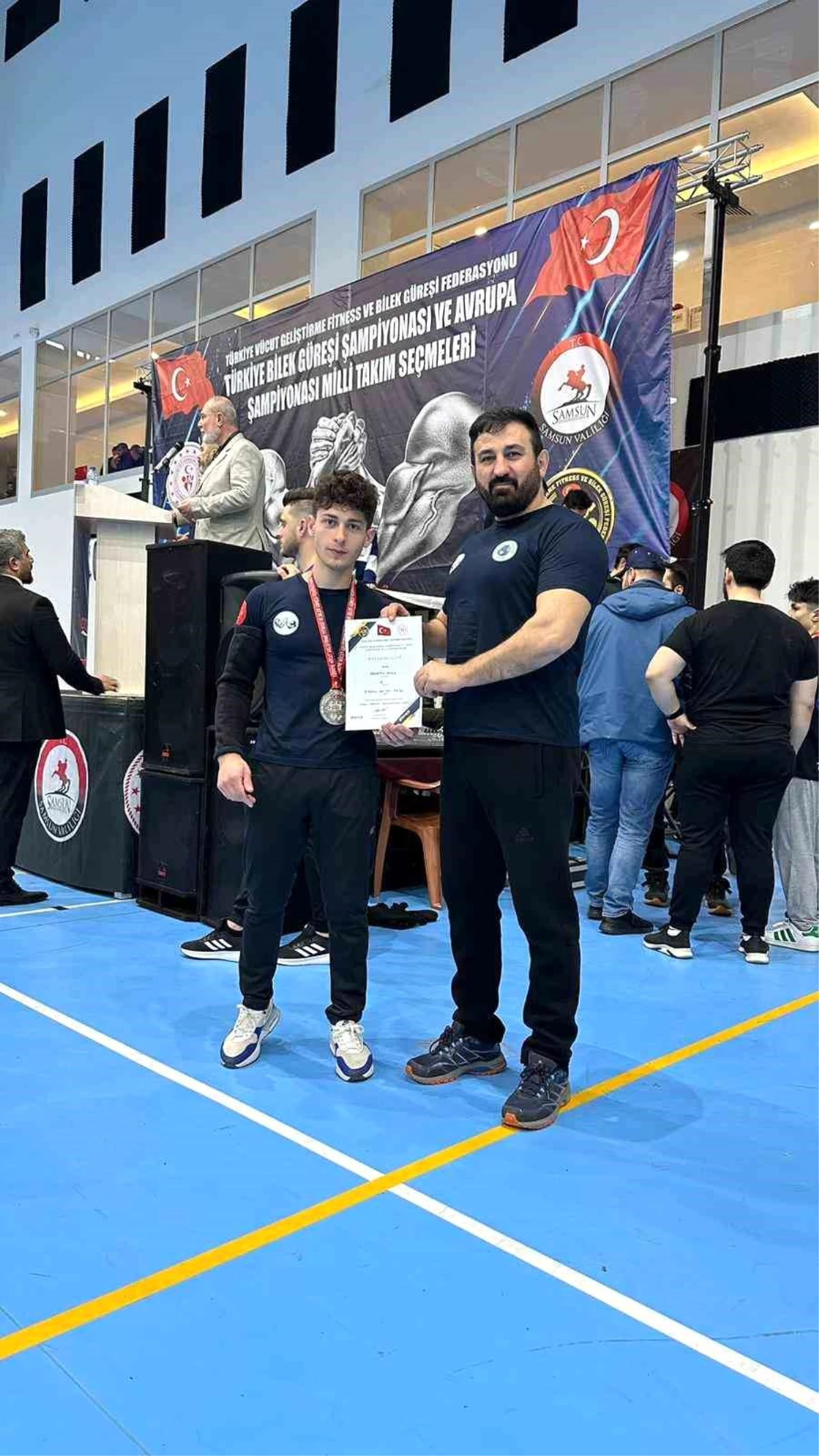 Afyonkarahisarlı Genç Bilek Güreşçisi Hüseyin Ateş Türkiye Şampiyonası\'nda ve Avrupa Şampiyonası Seçmeleri\'nde Başarı Yakaladı