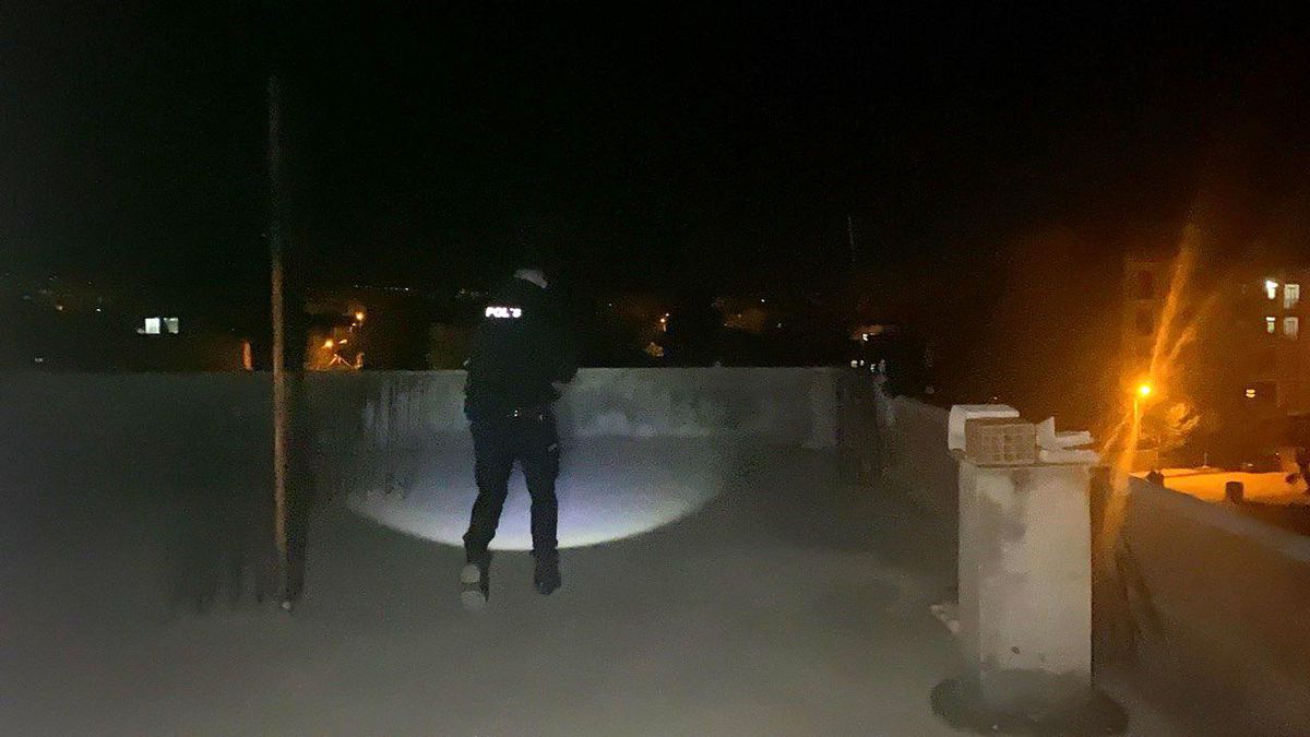 Adıyaman\'da Yanıp Sönen Işıklar Korkuttu