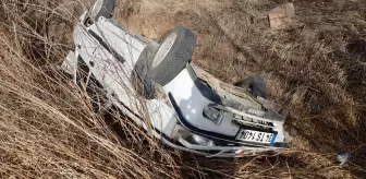 Elbistan'da otomobil şarampole devrildi: 1 ölü, 1 yaralı