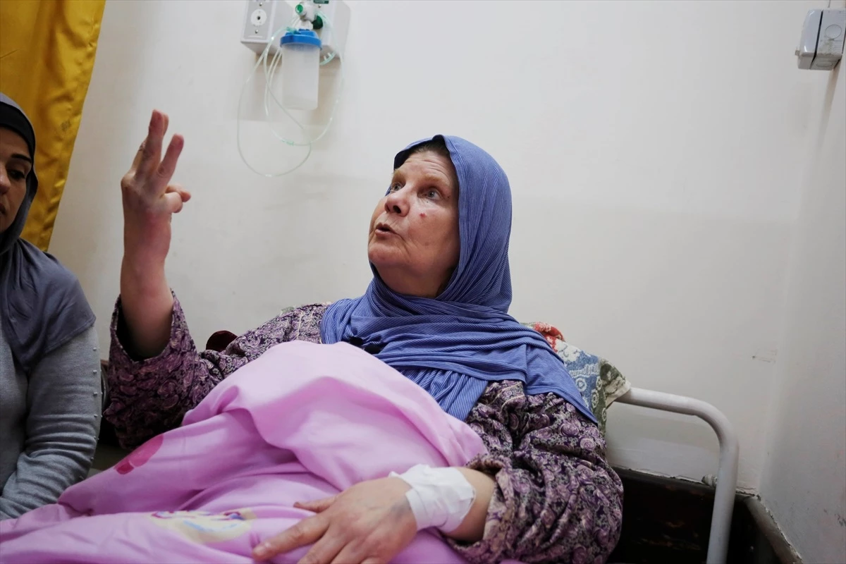 ABD\'li kadın Gazze\'de yaşanan saldırıdan kurtuldu ve Gazze\'den ayrılmayacağını söyledi