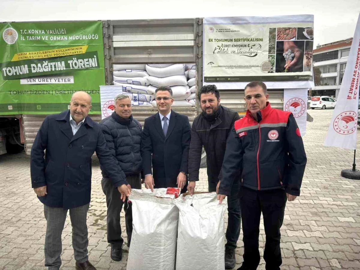 Konya\'da çiftçilere sertifikalı yeşil mercimek ve kimyon tohumu dağıtıldı
