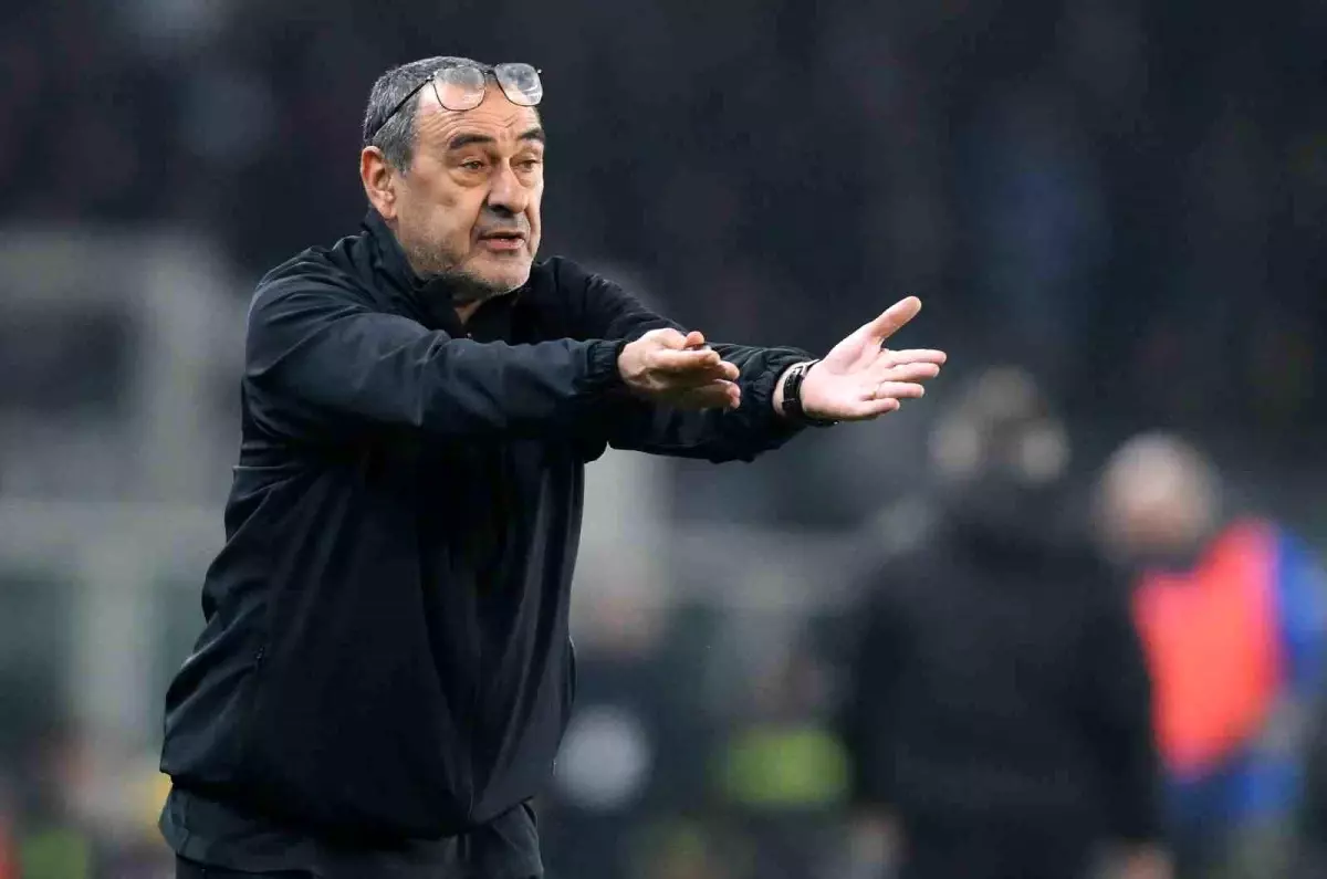 Lazio Teknik Direktörü Maurizio Sarri İstifa Etti