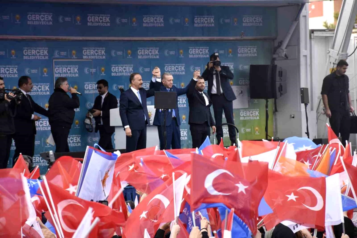 Mardin\'de halka hitap eden Cumhurbaşkanı Erdoğan kentten ayrıldı