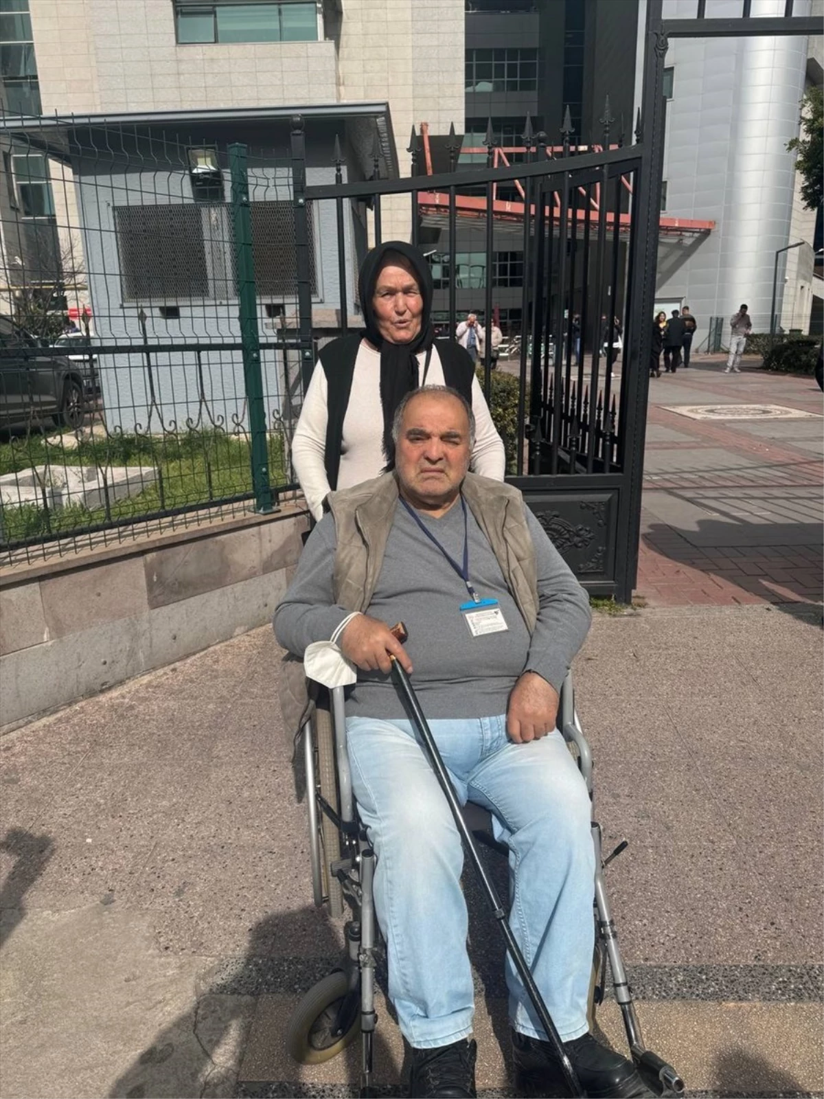 Mersin\'de belediye otobüsünde kavga eden yaşlı çift ile baba-oğulun davası sürdü
