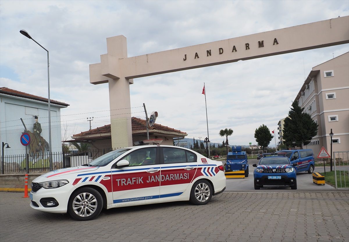 Nazilli\'de cayrokopter ile trafik denetimi yapıldı