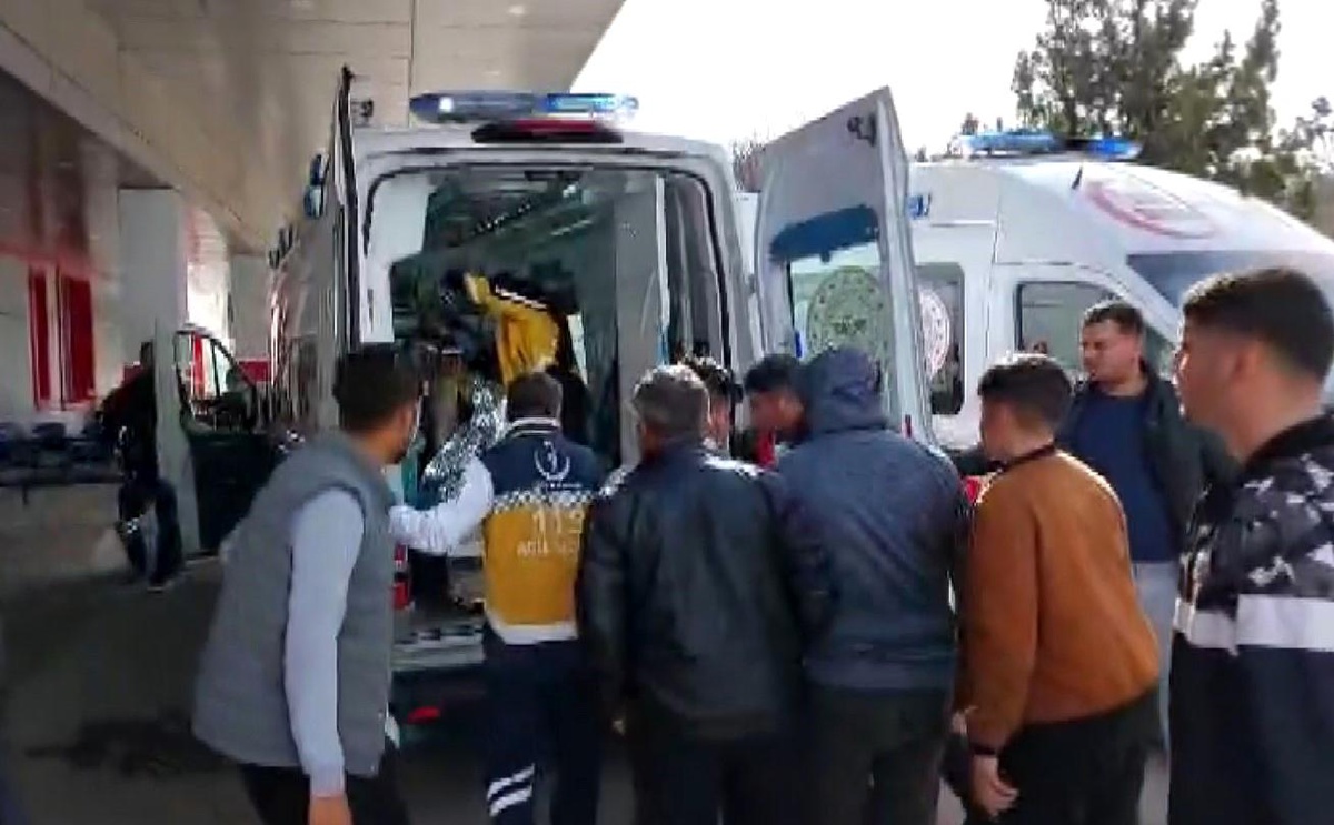 Nizip\'te LPG tankeri muayene esnasında patladı: 2 yaralı