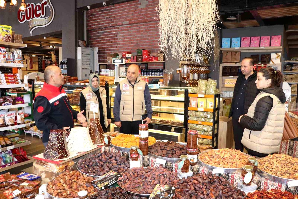 Sivas\'ta gıda işletmelerine \'Ramazan\' denetimi