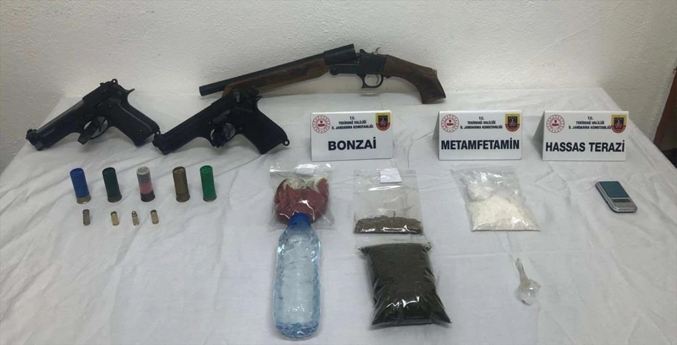Tekirdağ\'da uyuşturucu ticareti yapan 4 şüpheli gözaltına alındı