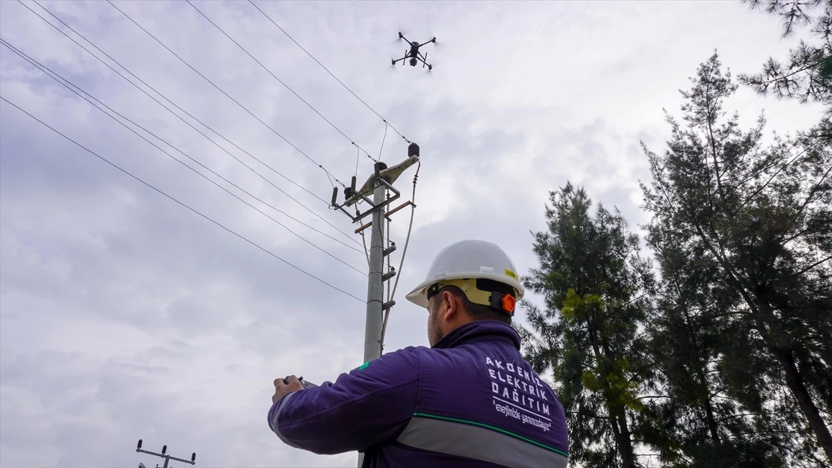 AEDAŞ, İHA ve dronlardan destek alarak kesintisiz elektrik dağıtımı sağlıyor