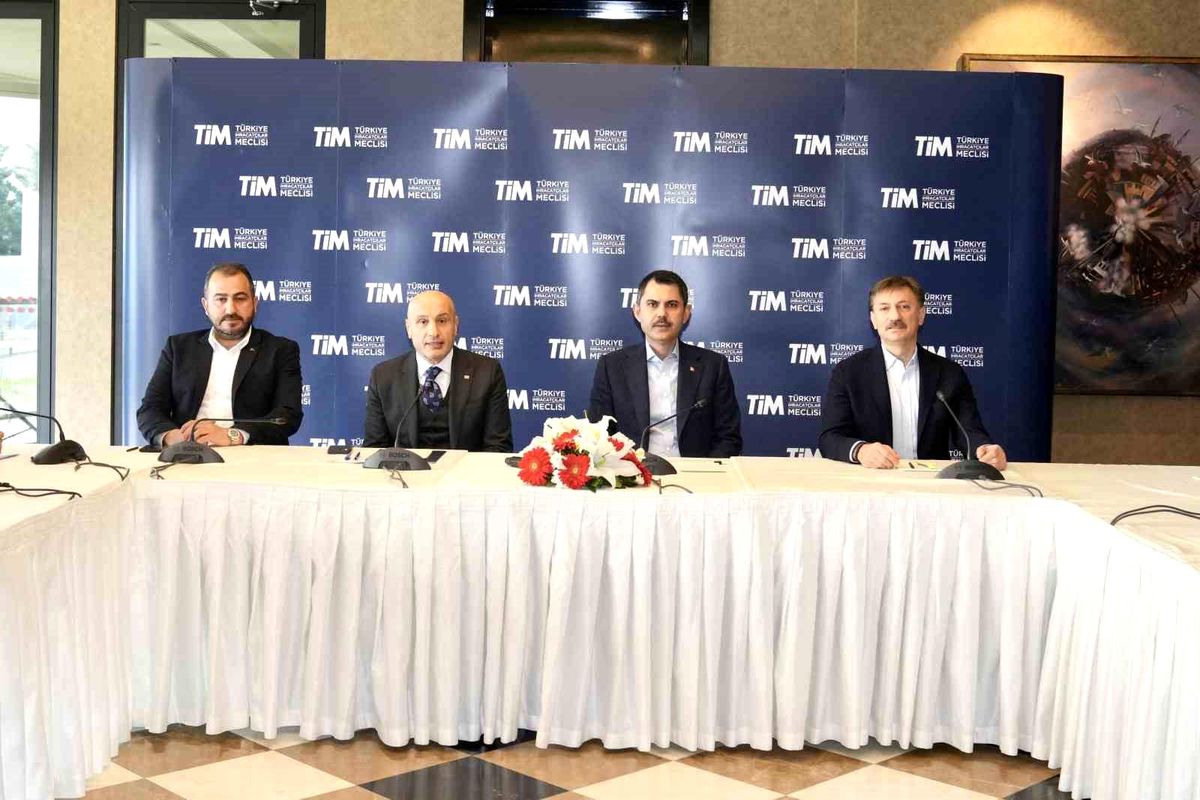 AK Parti İBB Başkan Adayı Kurum: "İhracatın, istihdamın artması şehir adına da önemli"