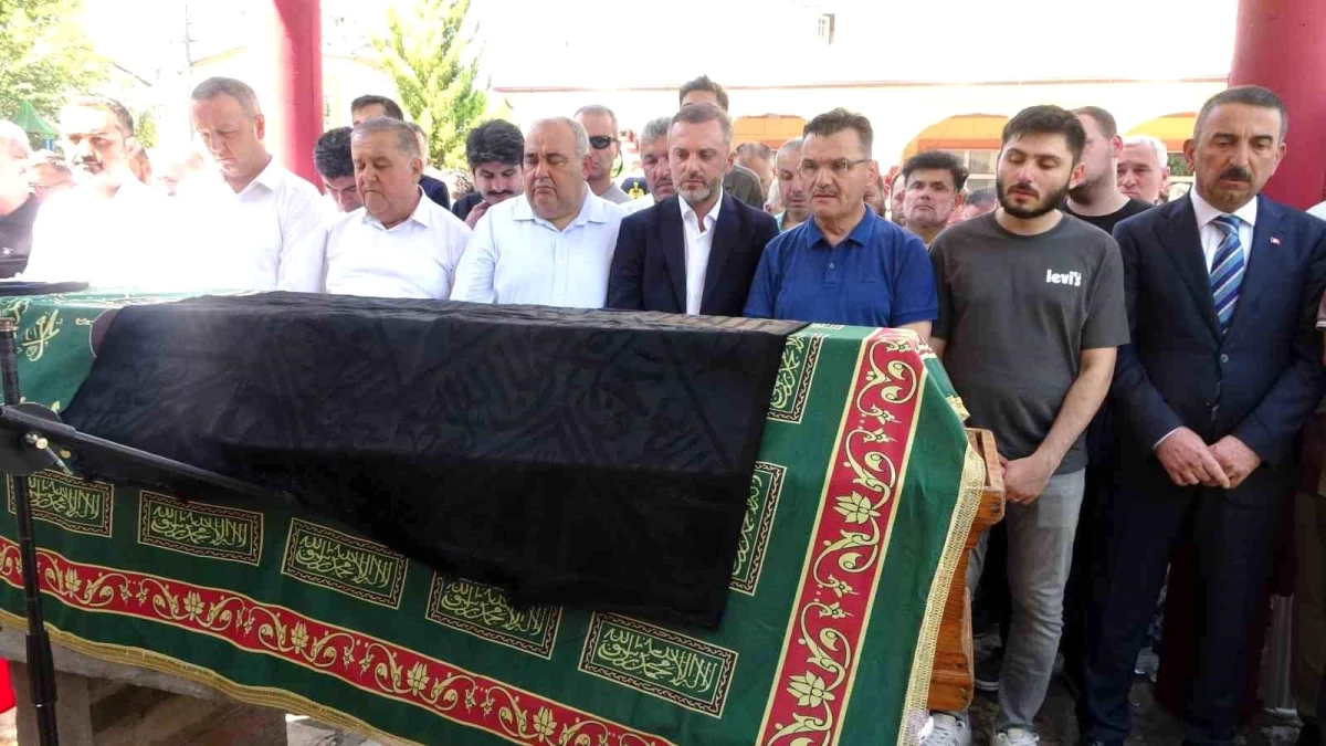 Zonguldak\'ta AK Parti İl Başkanının oğlunun ölümüyle sonuçlanan kazada sürücü tahliye edildi