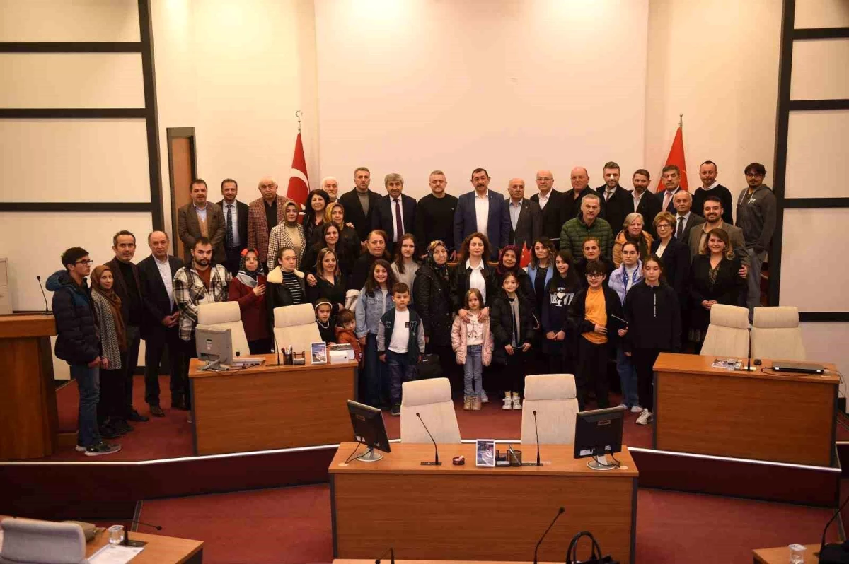 Kastamonu Belediye Başkanı Meclis Üyeleriyle İftar Yemeğinde Buluştu