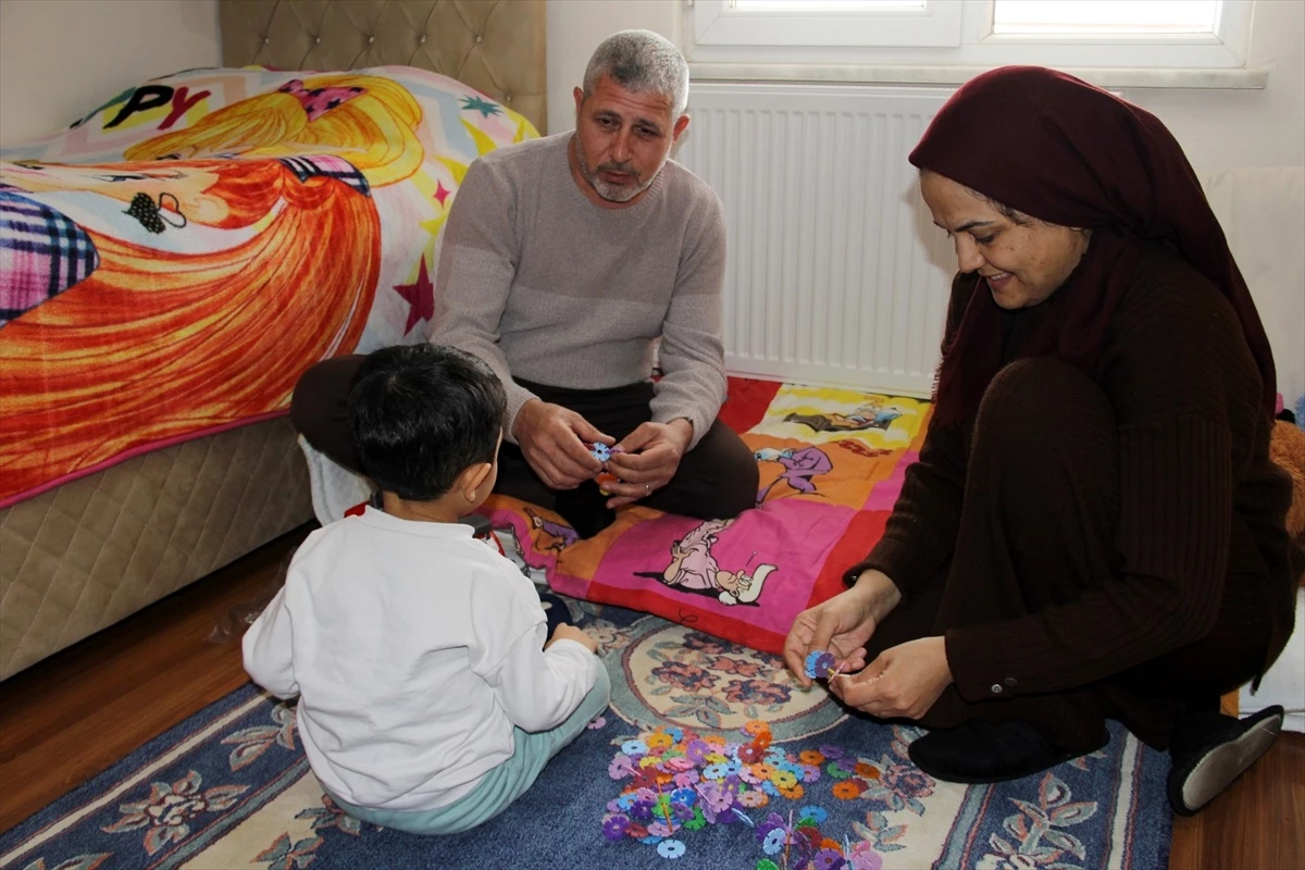 Kayseri\'de depremzede çocuğa koruyucu aile oldu