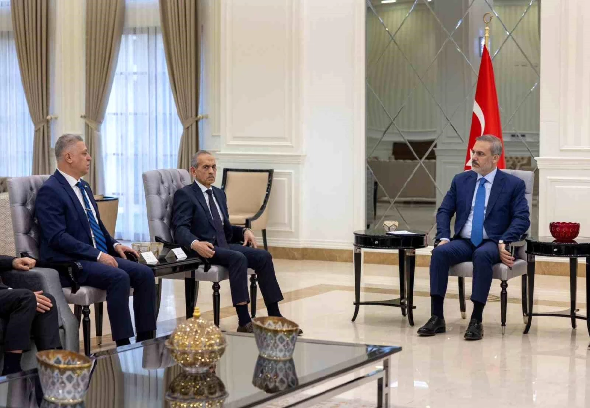 Dışişleri Bakanı Hakan Fidan, Irak Türkmen Cephesi Başkanı ve Kerkük Milletvekili ile görüştü