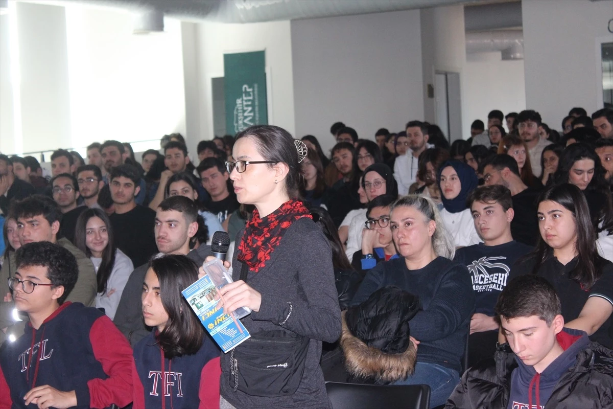 Gaziantep\'te Yapay Zekanın Geleceği Konferansı Düzenlendi