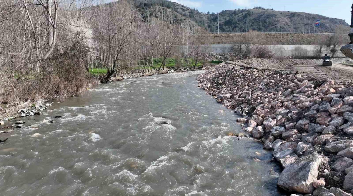 Bilecik Karasu Deresi Taşkın Koruma Seddi Tamamlandı