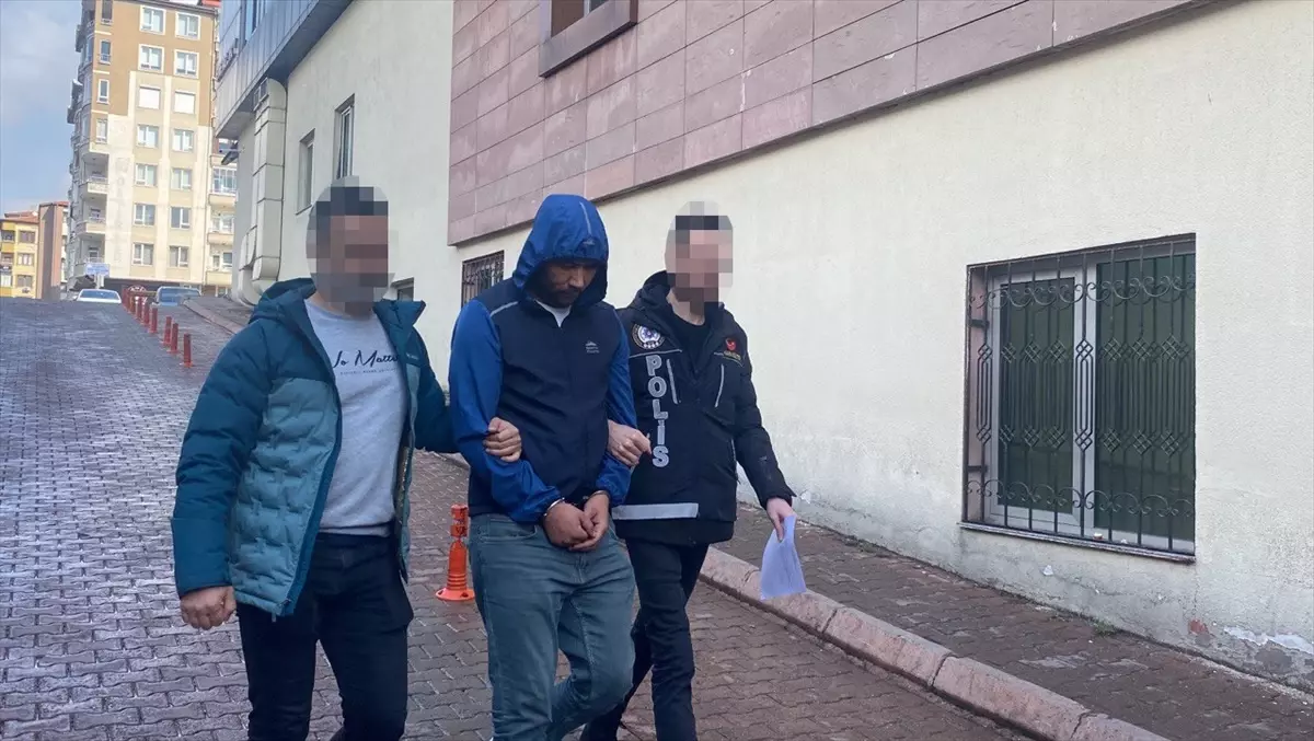 Kayseri\'de Uyuşturucu Operasyonu: 2 Kişi Yakalandı