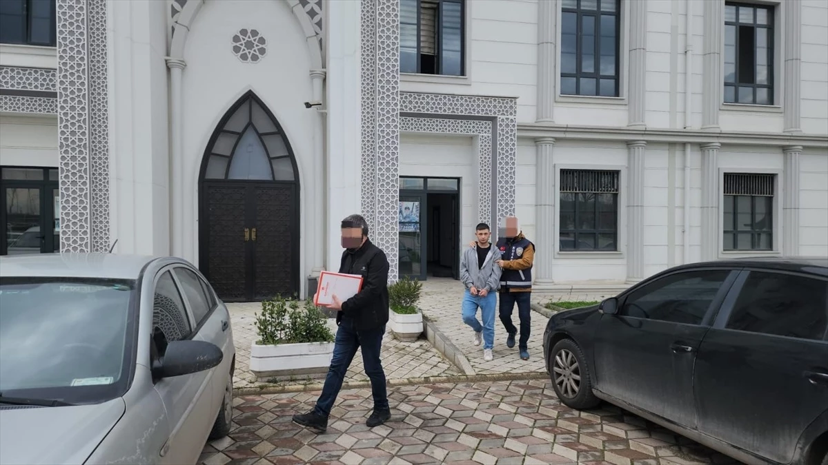 Kocaeli\'de Nakit Para ve Bağış Kumbarası Çalan 2 Şüpheli Tutuklandı
