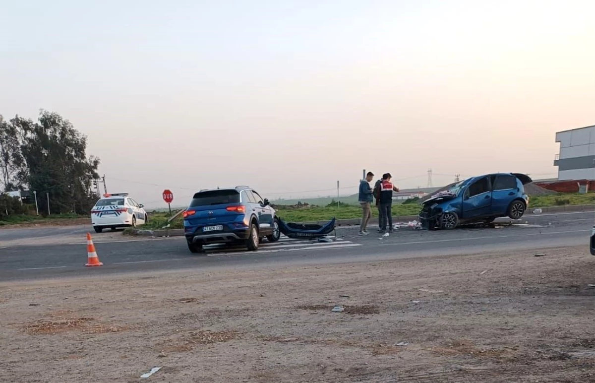 Mardin\'de trafik kazasında 1 kişi hayatını kaybetti, 2 kişi yaralandı