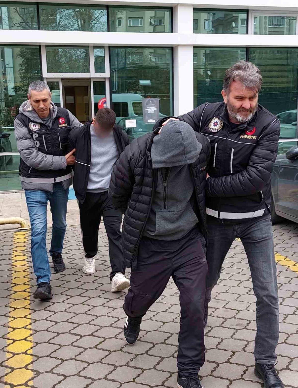 Samsun\'da narkotik polisi tarafından yakalanan 2 kişi tutuklandı