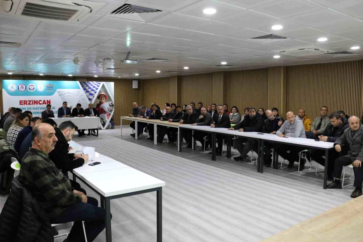 Erzincan\'da seracılık sektörünün geliştirilmesi için bilgilendirme toplantısı düzenlendi