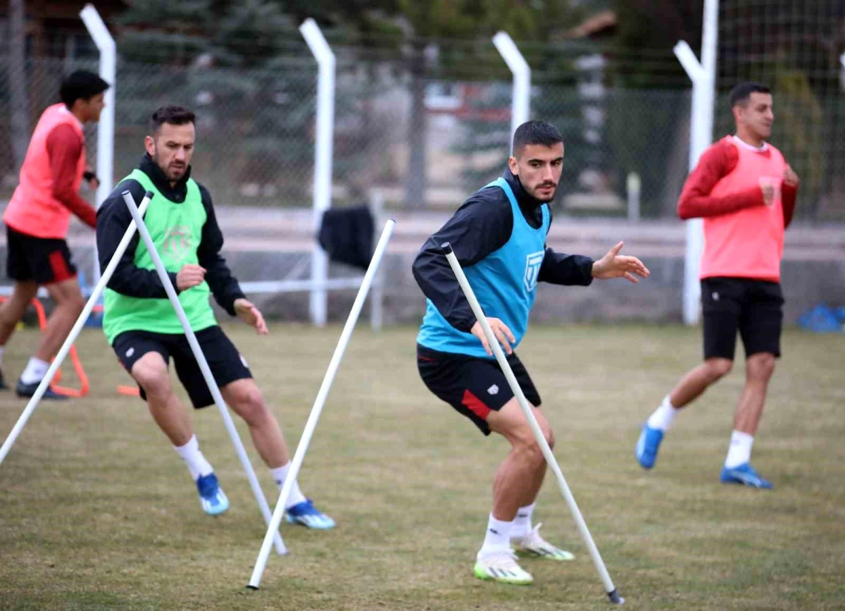 Sivasspor, Adana Demirspor maçı için hazırlıklarını sürdürdü