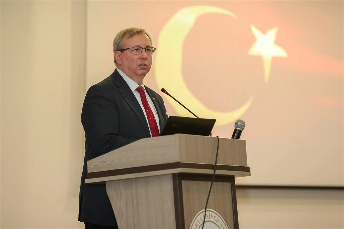 Trakya Üniversitesinde İstiklal Marşı\'nın kabulünün 103. yıl dönümü ve Mehmet Akif Ersoy\'u Anma Günü programı düzenlendi