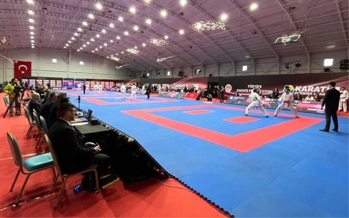 Antalya\'da Karate 1-Premier Ligi Başladı