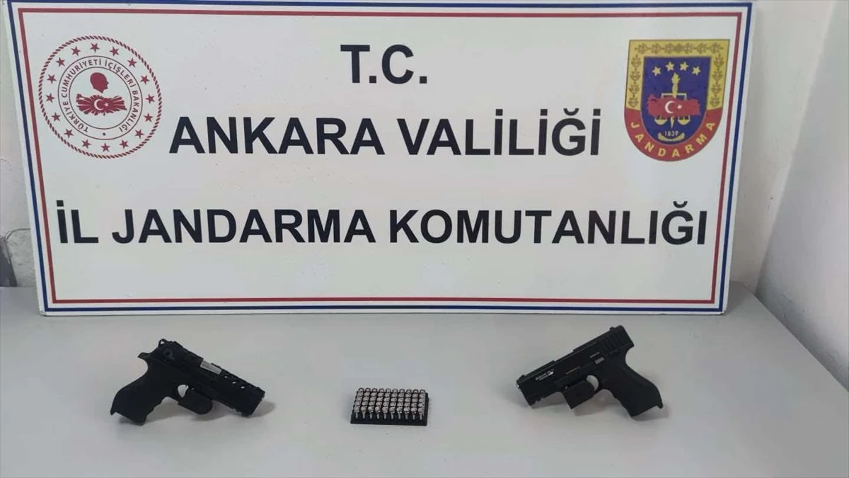 Ankara\'da durdurulan tırda 10,5 ton kaçak tütün ele geçirildi