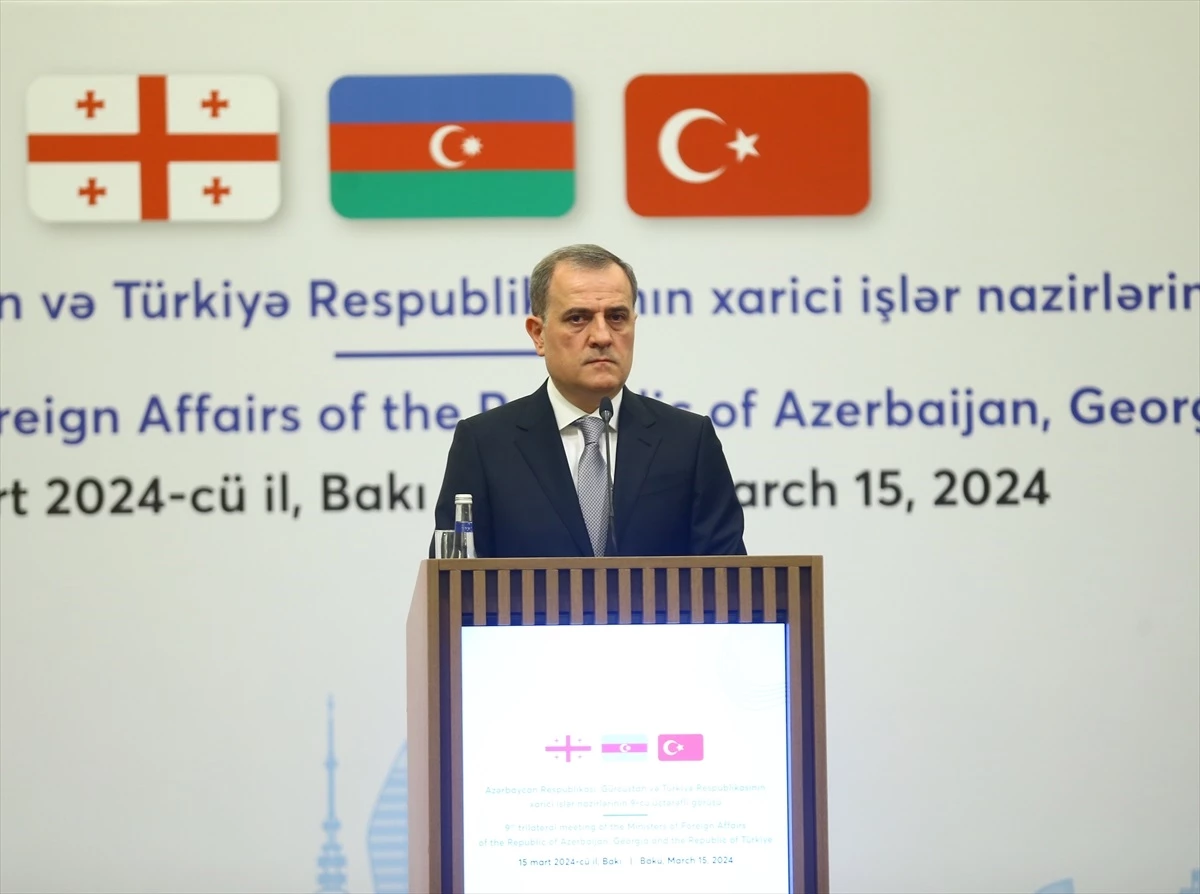 Azerbaycan Dışişleri Bakanı: Yakın dönemde yeni ve ciddi sonuçlara tanık olacağız